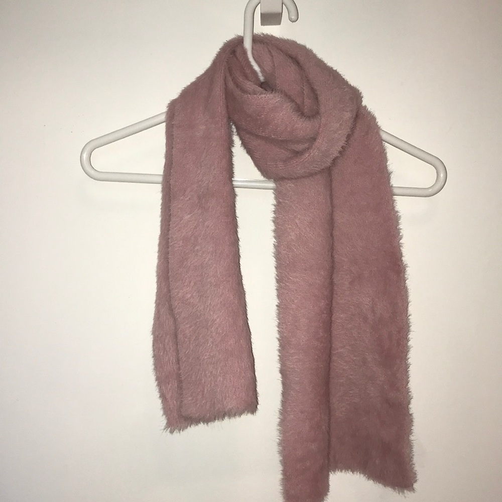 Nine West scarf